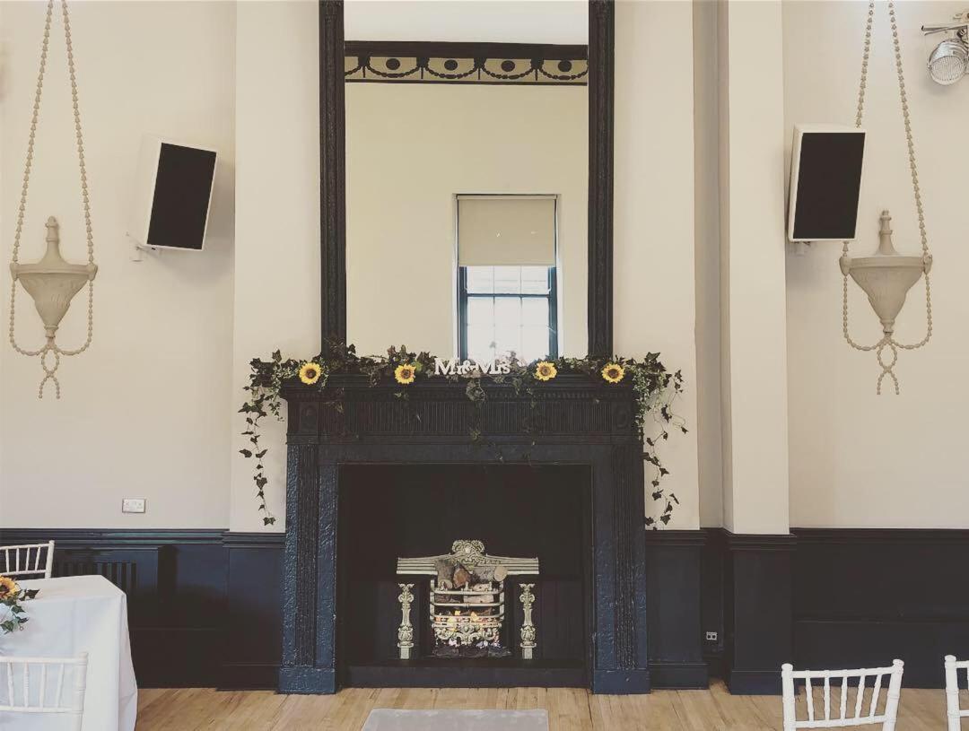 Crown Hotel Nantwich Luaran gambar